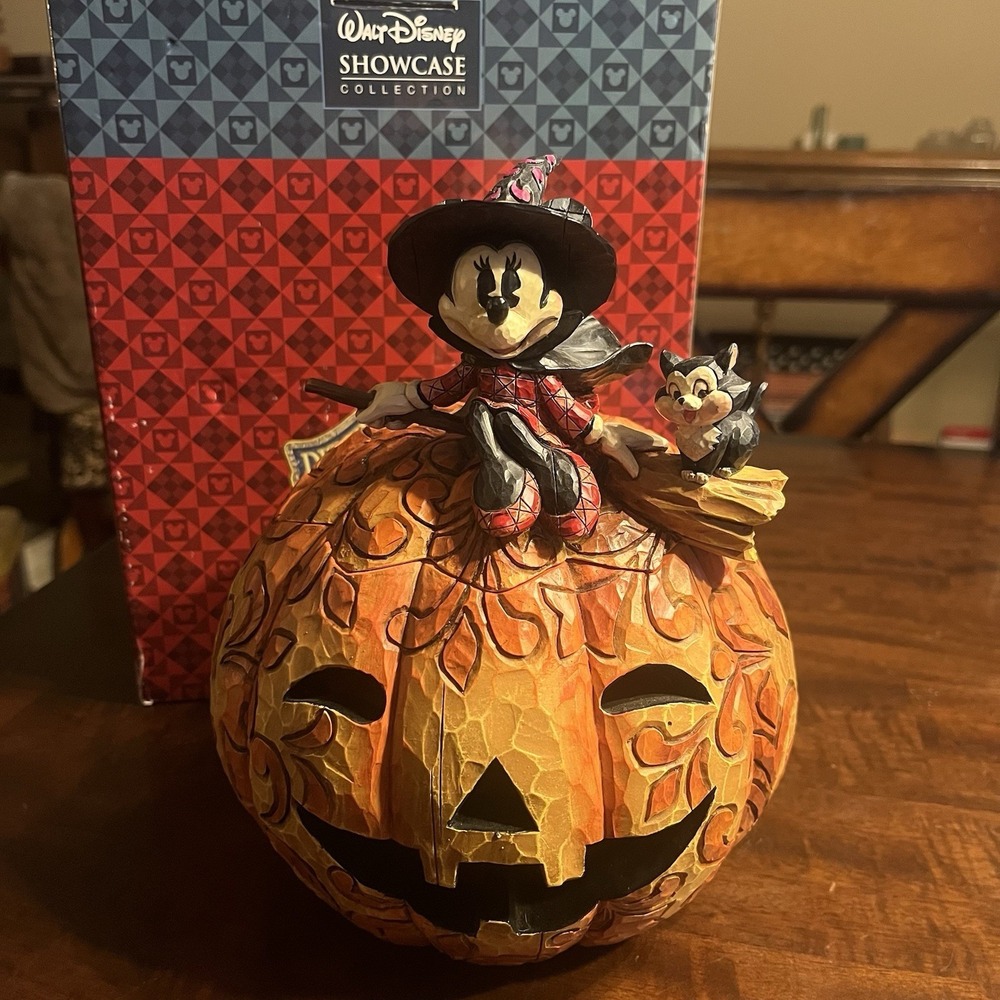 Disney Traditions Jim Shore Minnie Mouse Witch on Pumpkin Figurine 4008070 Box‎